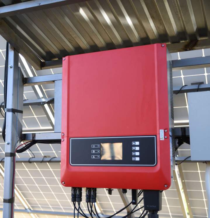 Vérification onduleur photovoltaïque Saverdun